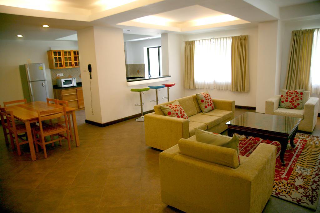 Khang Residency Thimphu Ruang foto